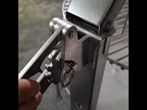 Aufbauvideo der Schwenkgrill Erweiterung an der FENNEK Feuerschale Allround.
