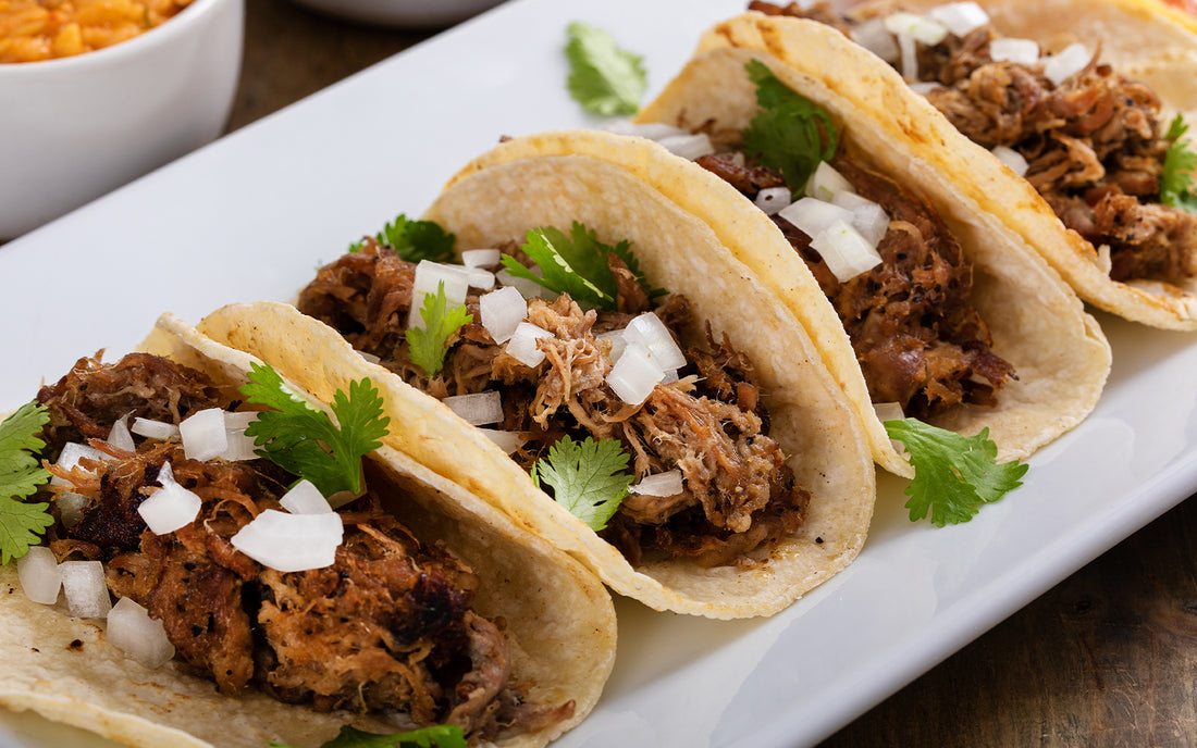 Authentische Birria Tacos – Ein mexikanisches Grillfest auf der Hexagon Feuerschale