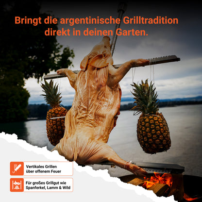 Das FENNEK Asadokreuz bringt die argentinische Grilltradition in deinen Garten und ermöglicht vertikales Grillen über offenem Feuer. Das Asadokreuz ist perfekt für großes Grillgut wie Spanferkel, Lamm und Wild geeignet.
