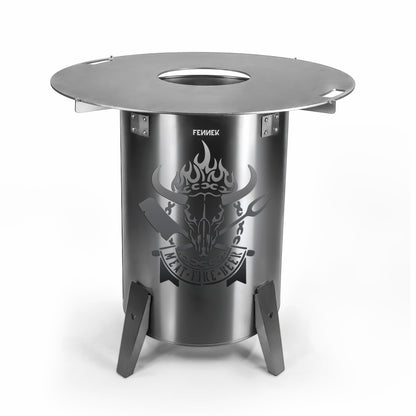 FENNEK Feuerplattengrill mit eigenem Motiv personalisiert, freigestellt auf weißem Hintergrund