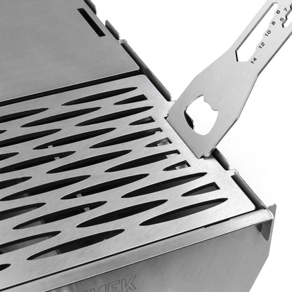 Fennek Halber Rost für den Gasgrill, Einkerbung für Multifunktionswerkzeug