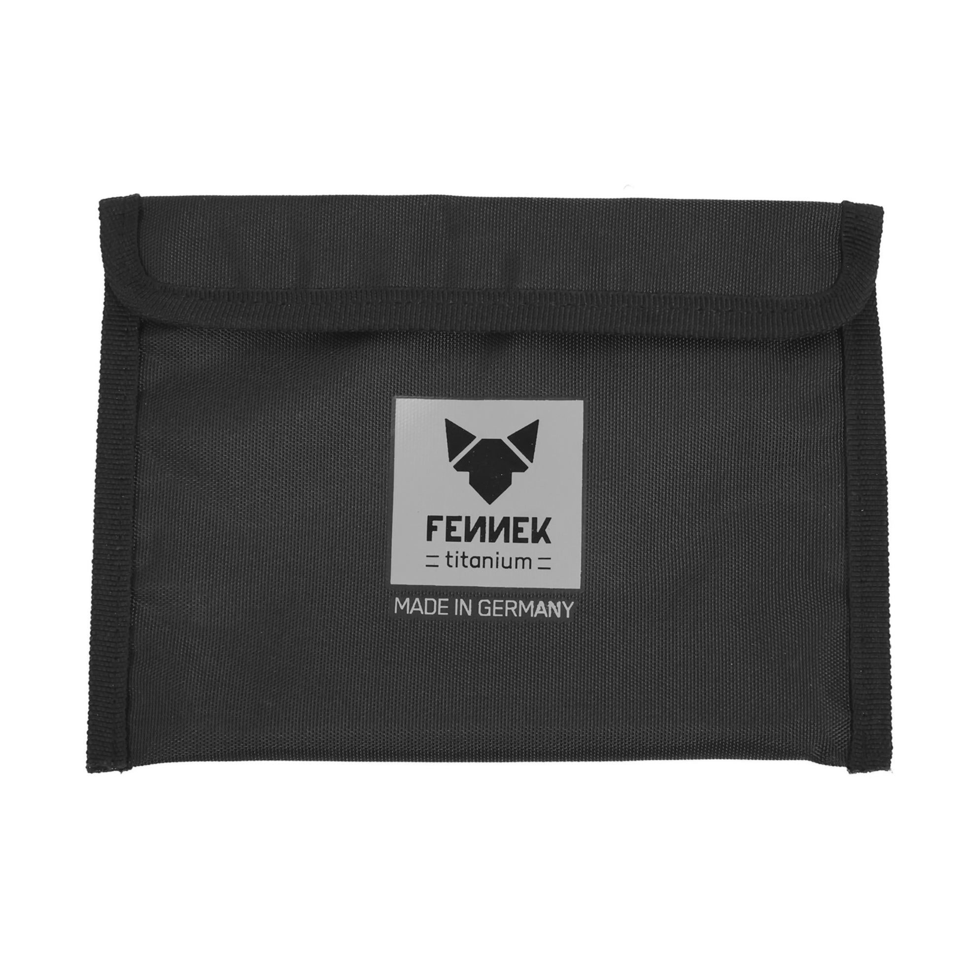 Schwarze Nylon-Tasche mit FENNEK-Titanium-Aufdruck in grau