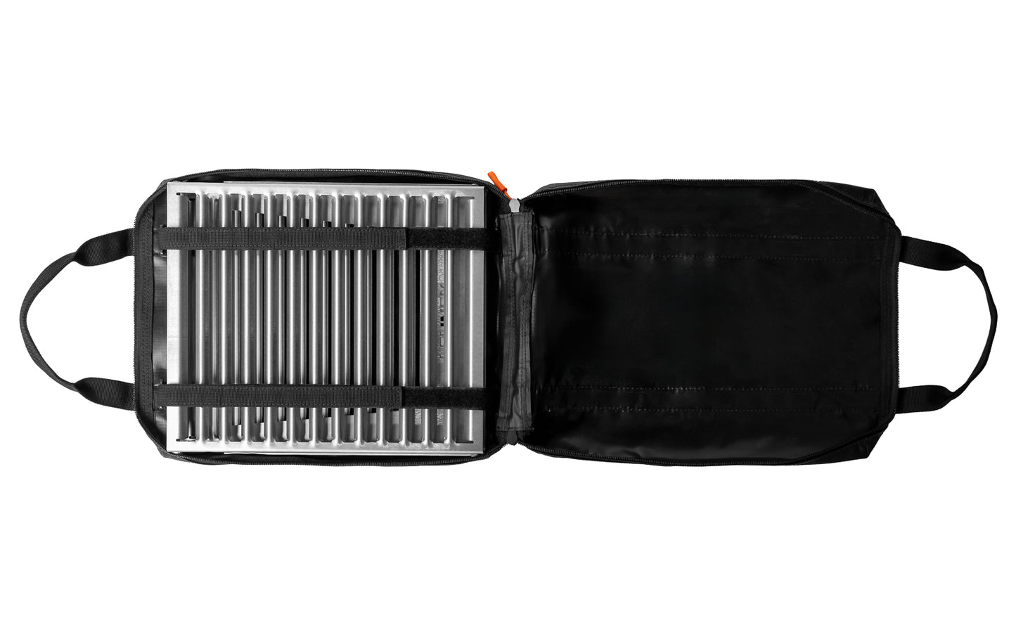 Reißverschlusstasche geöffnet, mit Klapprost XL