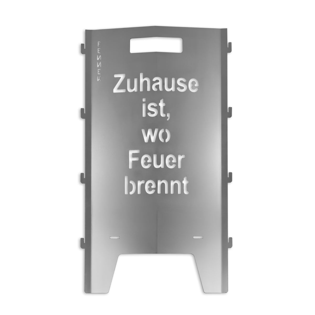 FENNEK Feuersäule personalisiert mit mit eigenem Motiv, freigestellt auf weißem Hintergrund