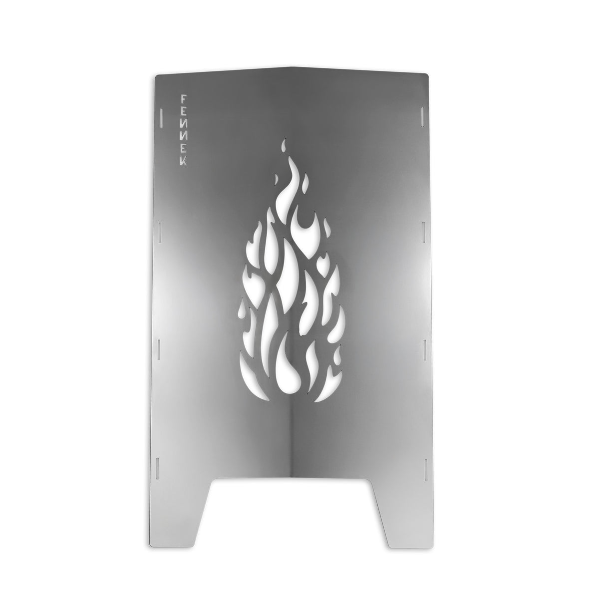FENNEK Feuersäule personalisiert mit mit Feuer Motiv, freigestellt auf weißem Hintergrund