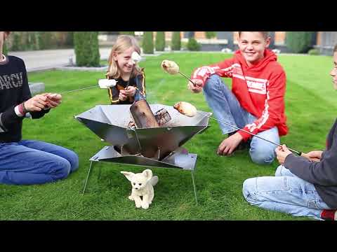 Werbevideo zur FENNEK Feuerschale Hexagon. Video zeigt wie Kinder Marshmallows grillen.