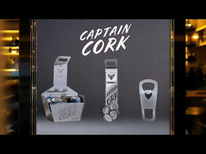 Video der FENNEK Captain Cork - Die magischen Flaschenöffner. Wahlweise mit Auffangkorb oder superstarkem Magnet sowie mobil. Stylish, hochwertig und Made in Germany. 