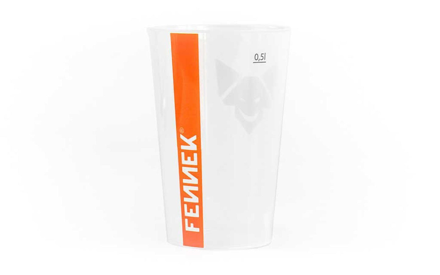 Einzelner Mehrwegbecher mit FENNEK-Aufdruck in orange und aufgedrucktem 0,5 l Eichstrich